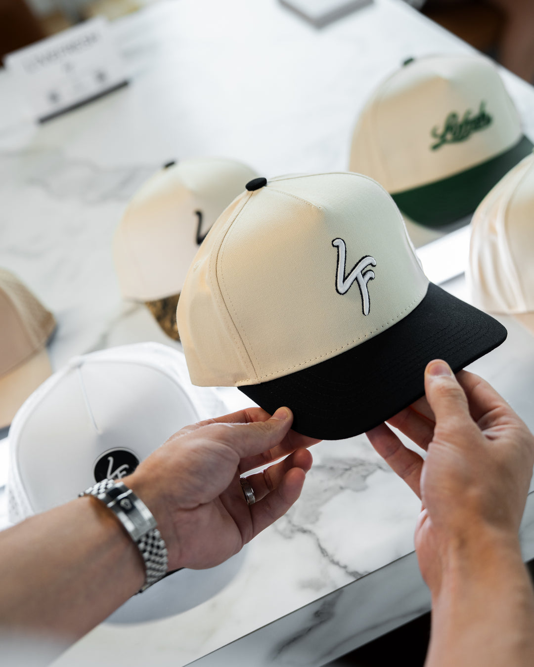 LF Classic - Cream/White/Black