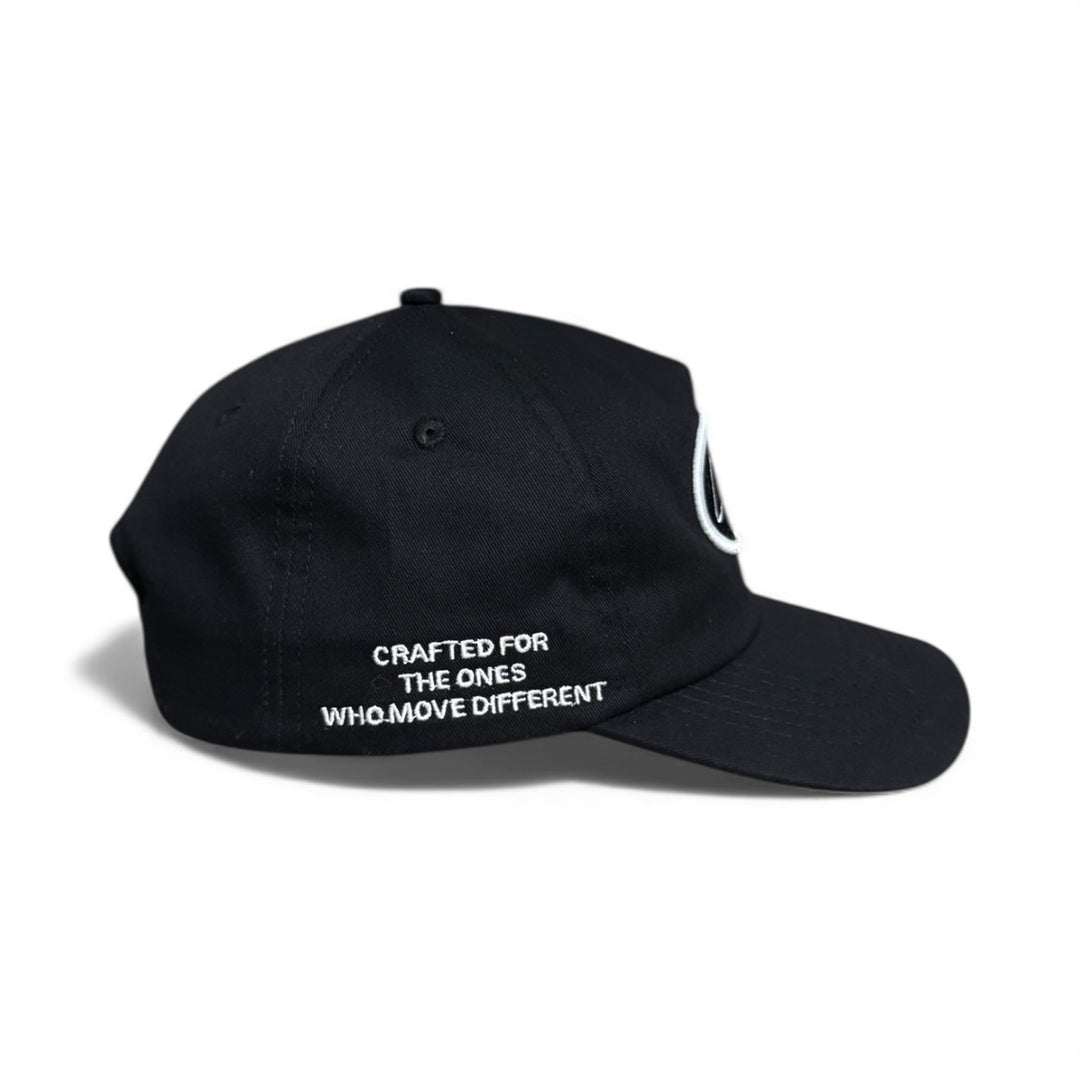 Signature Patch - Black/White (unstructured)