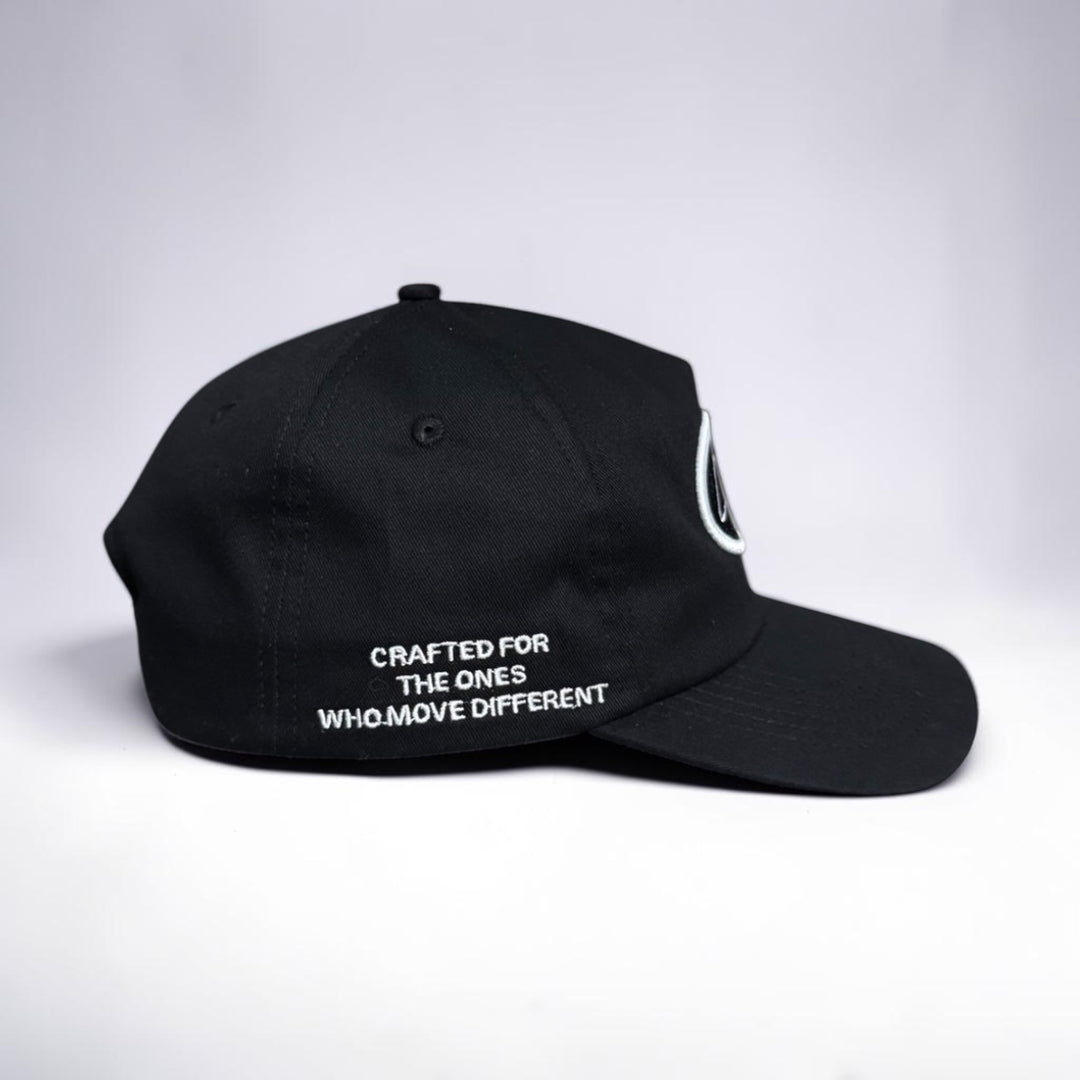 Signature Patch - Black/White (unstructured)