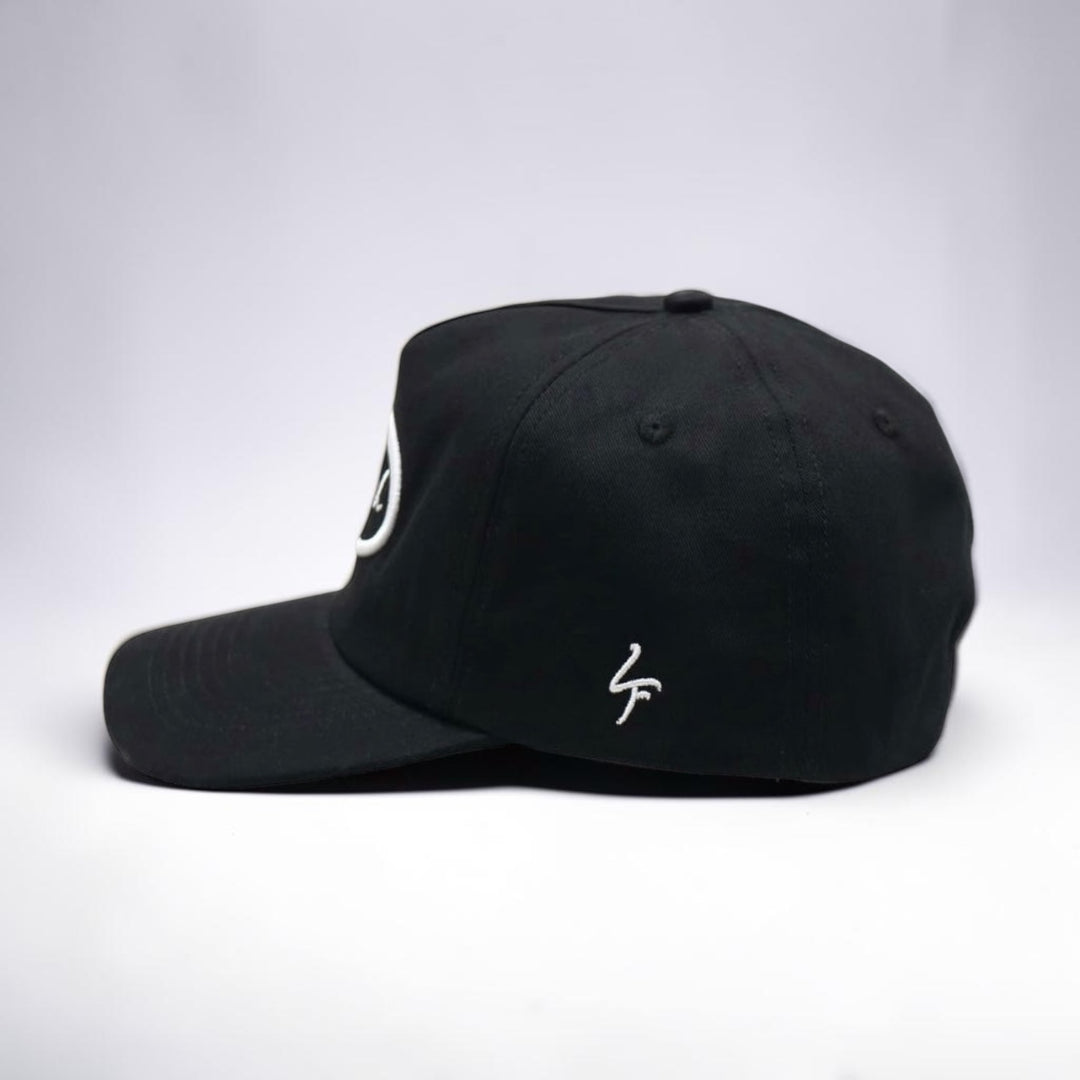Signature Patch - Black/White (unstructured)